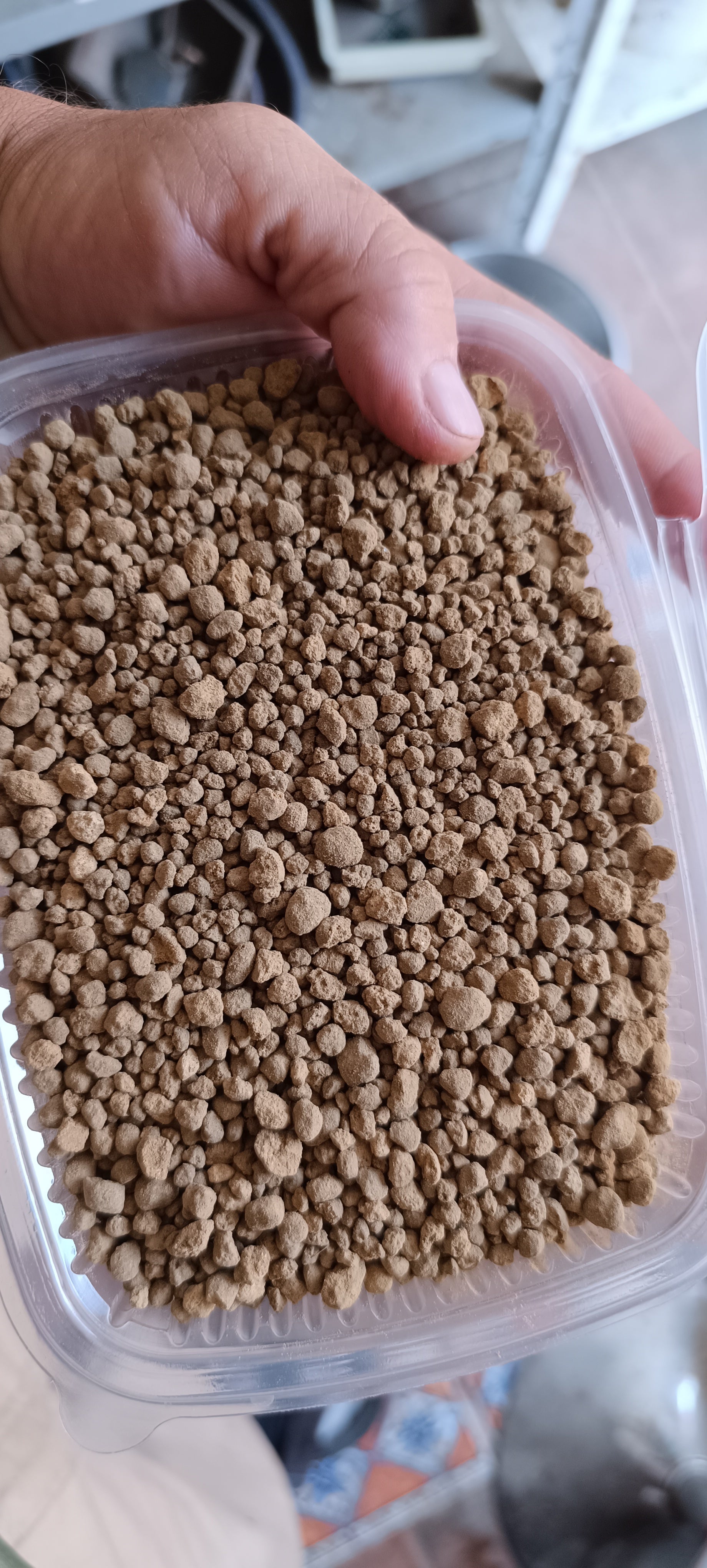 Akadama Extra Dura Grano Medio – 1 Litro